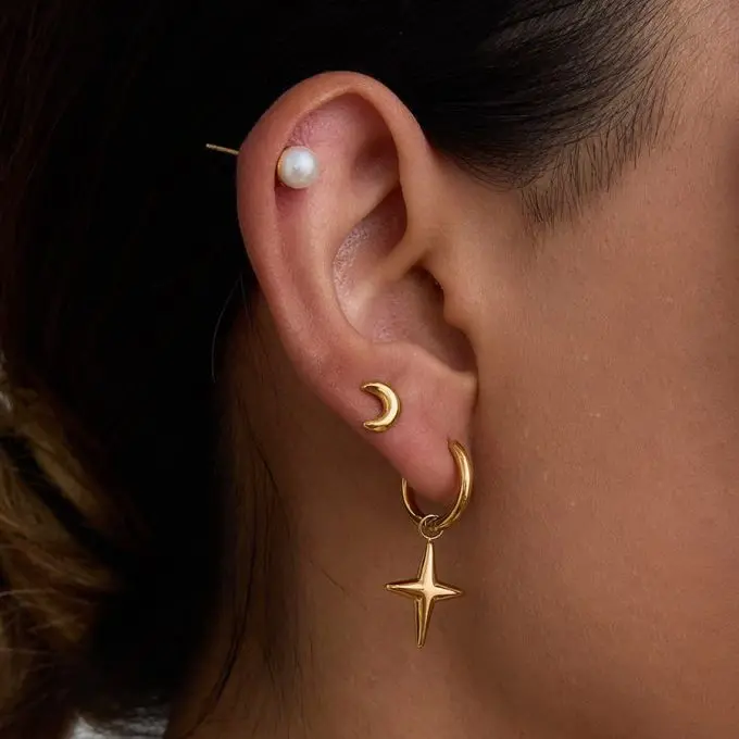 Maan en ster 3 gaatjes oorbellen set