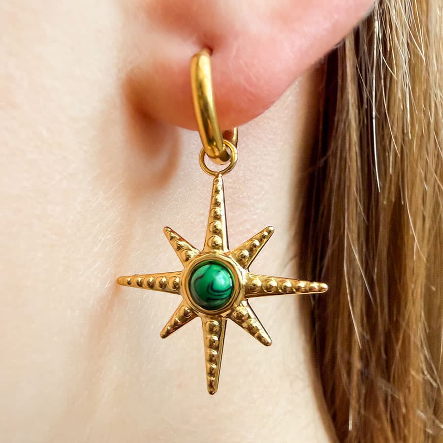 Oorbel met ster hanger