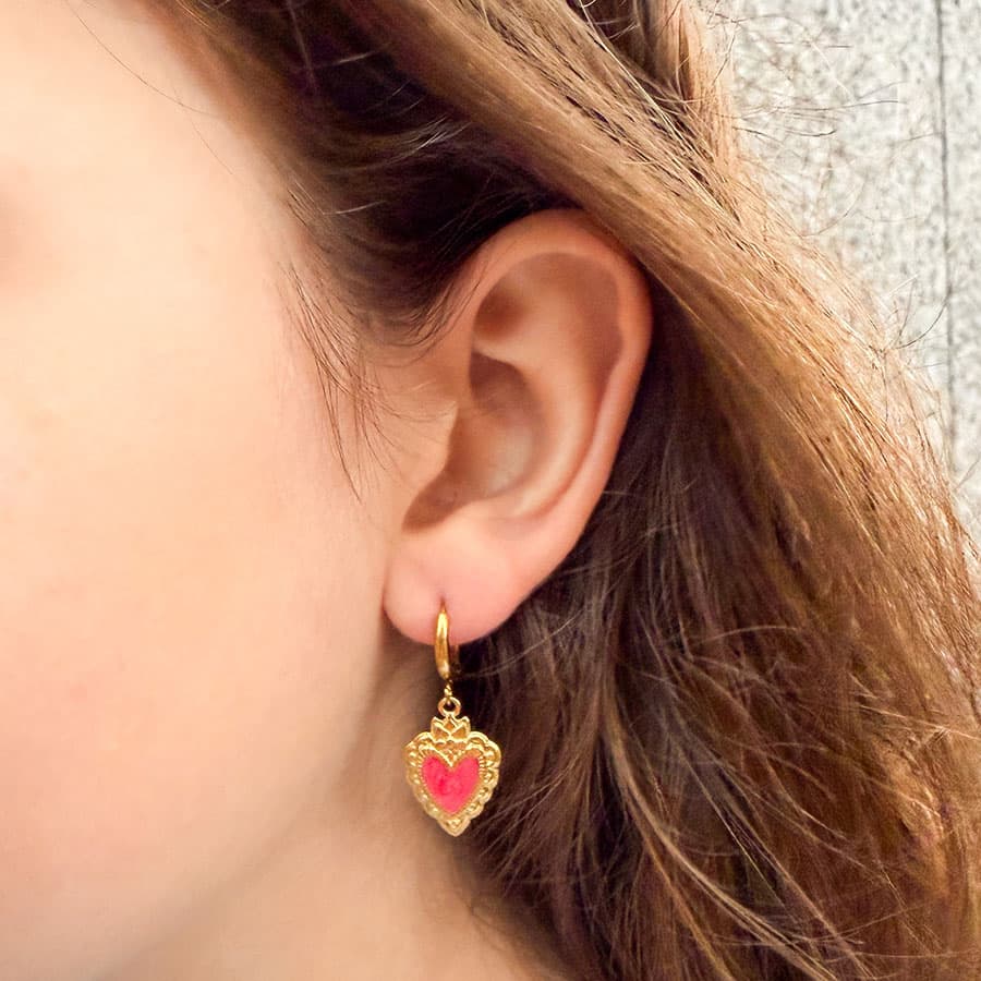 Oorbellen met Roze hartje Oorbellen met Roze hartje