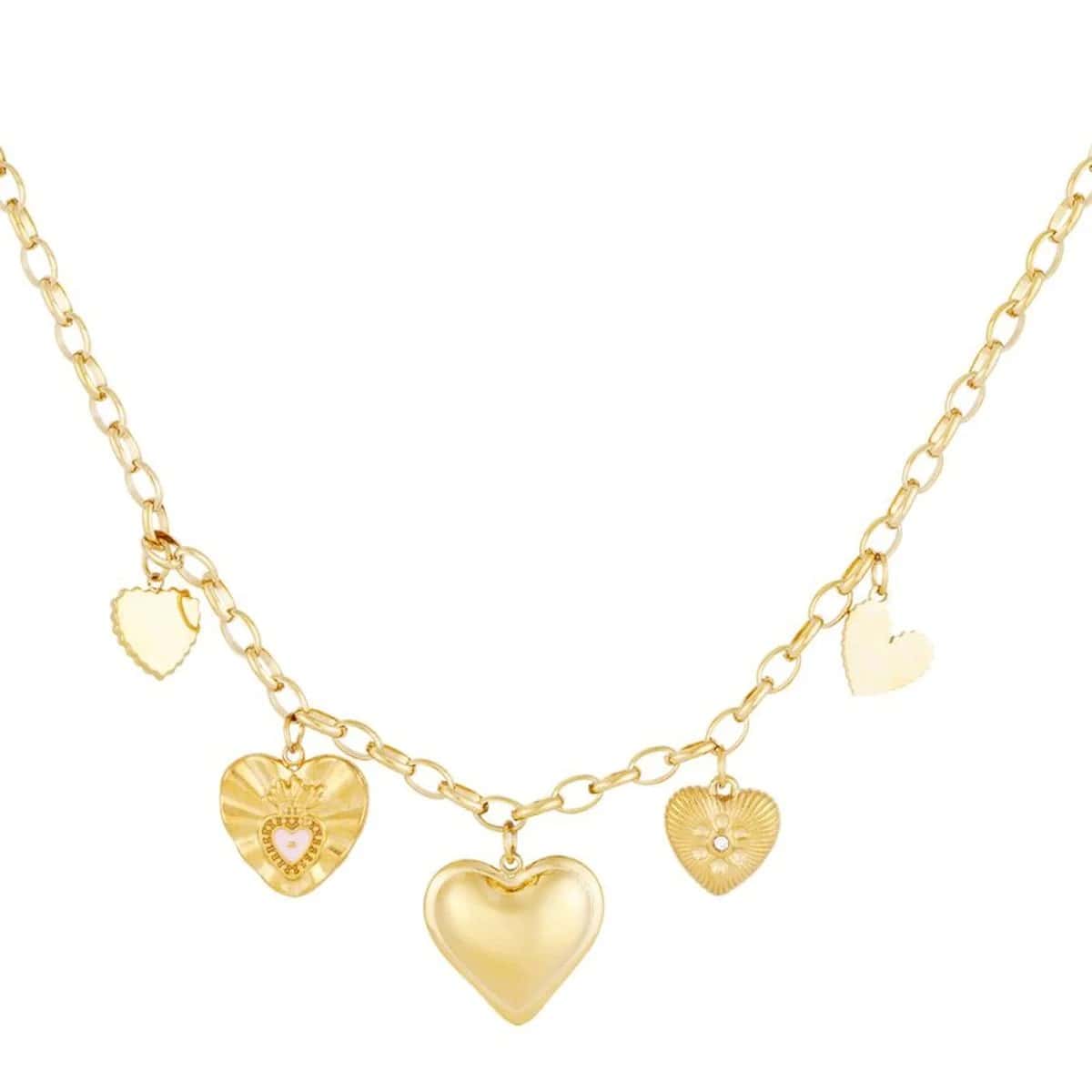 Bedelketting met hartjes