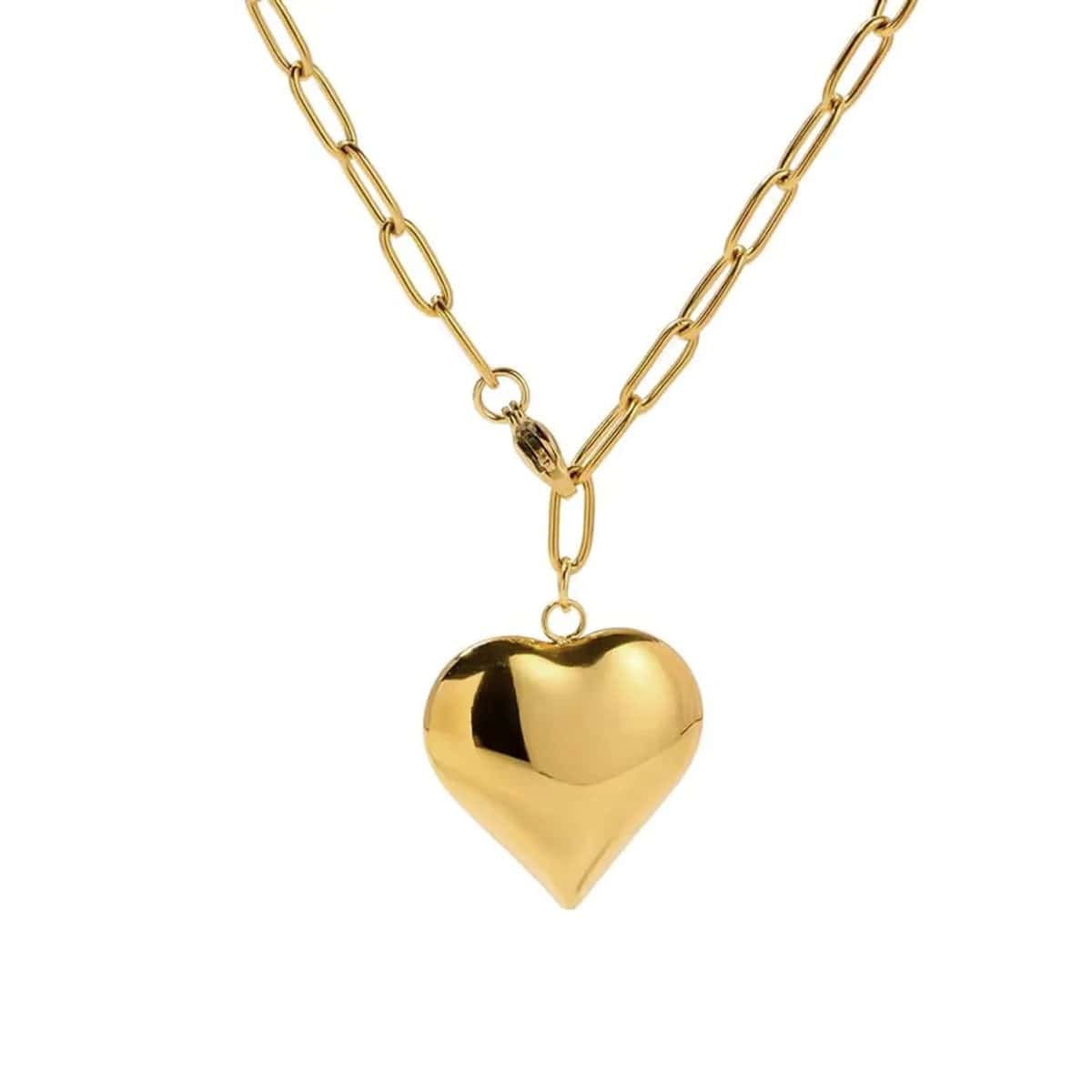 Goudkleurige ketting met hartje